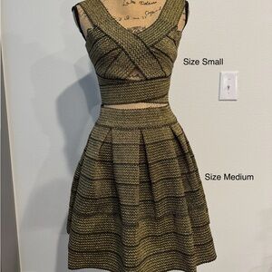 Elegant Gold and Black Women's Skirt